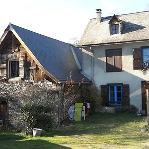 https://joli-gite-en-ariege-avec-vue.midi-pyreneeshotels.com